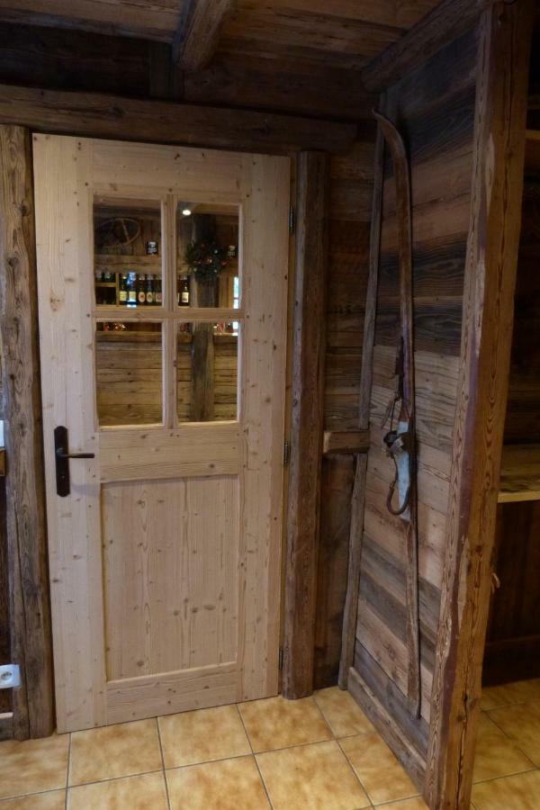 Le Refuge Du Lachat เครส์-โวล็องด์ ภายนอก รูปภาพ